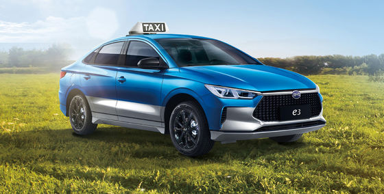 बीवाईडी प्योर इलेक्ट्रिक ई3 टैक्सी 401KM की रेंज के साथ सुगम परिवहन प्रदान करती है