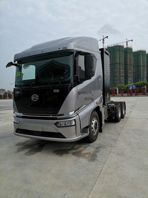 गर्म बिक्री 282 किलोवाट घंटे बिजली, BYD 6x4 शुद्ध इलेक्ट्रिक डॉक के लिए समर्पित ट्रैक्टर